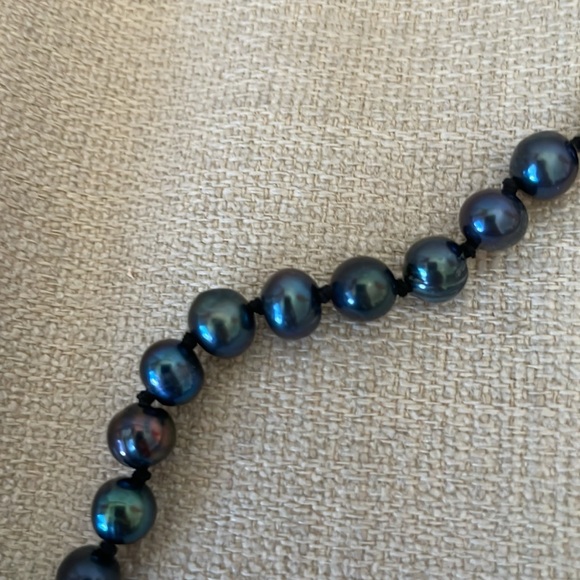 Necklace - Picture 2 of 2